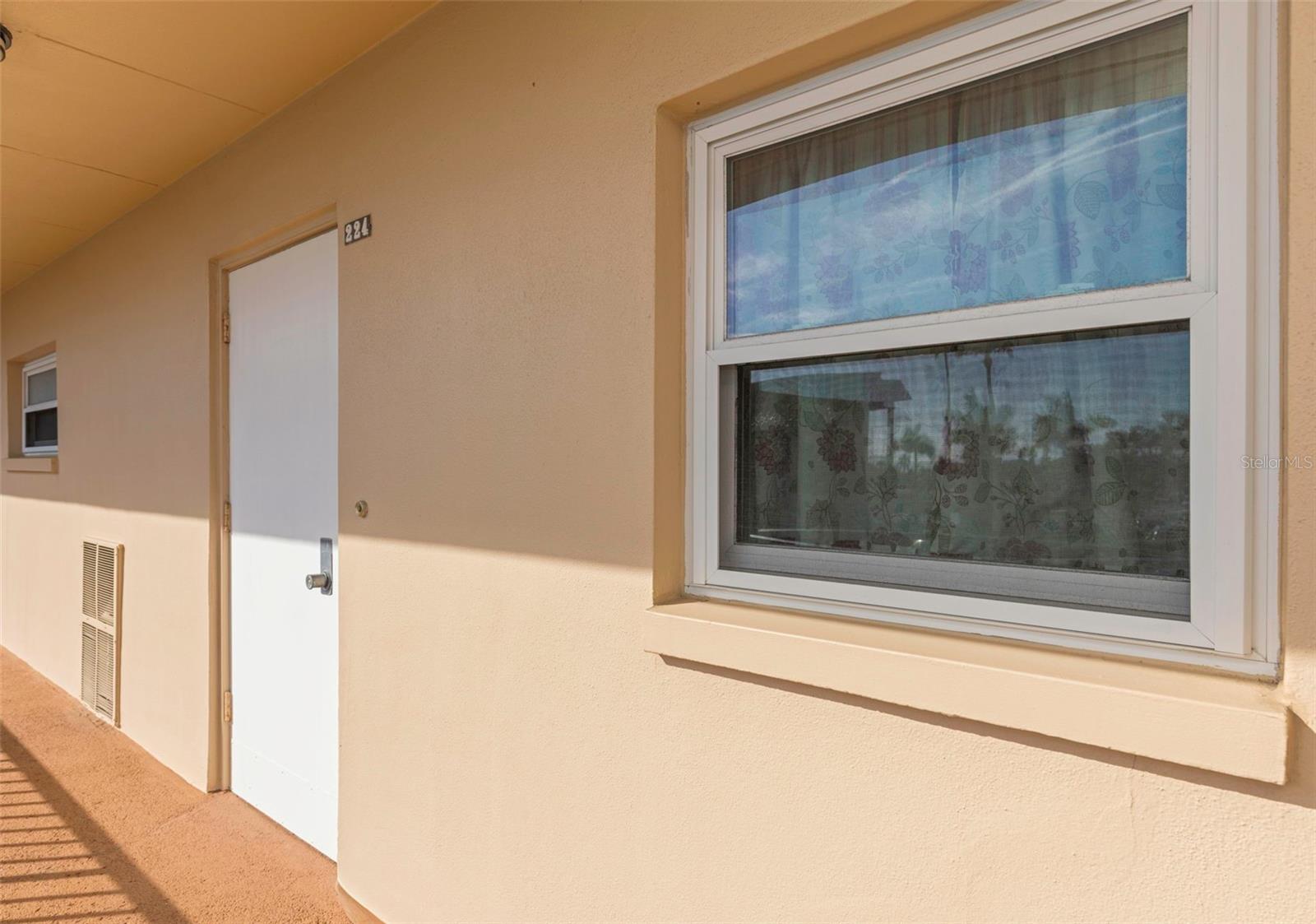 5020 BRITTANY DR S #224, ST PETERSBURG, FL — photo 3