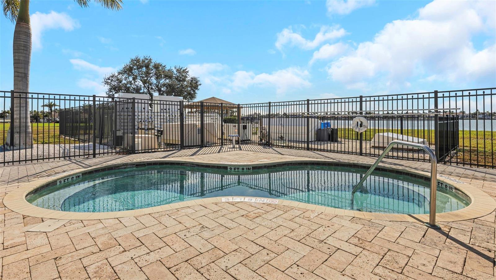 5020 BRITTANY DR S #224, ST PETERSBURG, FL — photo 27