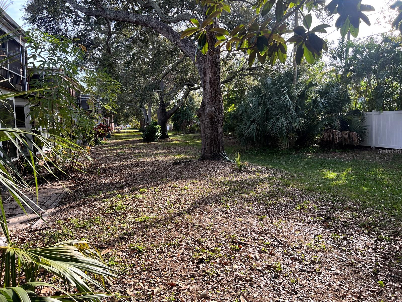 8500 13TH ST N #A, ST PETERSBURG, FL — photo 16