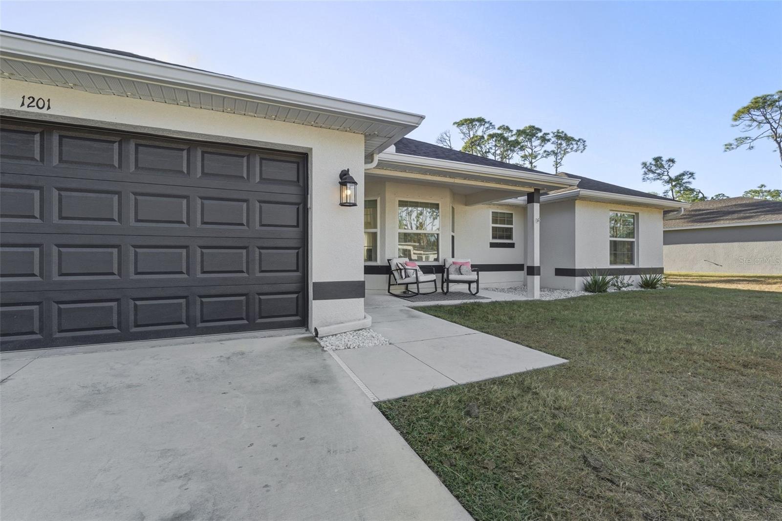 1201 LOTUS ST, PORT CHARLOTTE, FL — photo 3