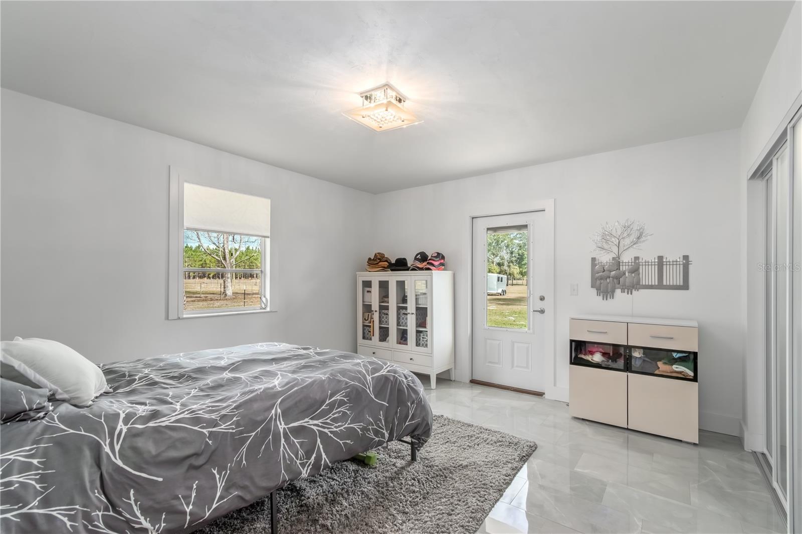 1415 SE 4TH AVE, CHIEFLAND, FL — photo 58