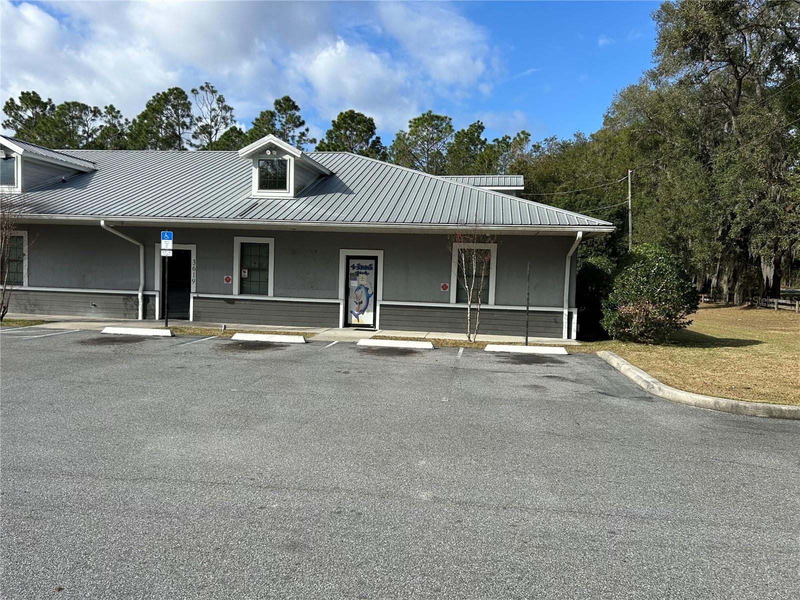 3619 E CR 466, OXFORD, FL — photo 2