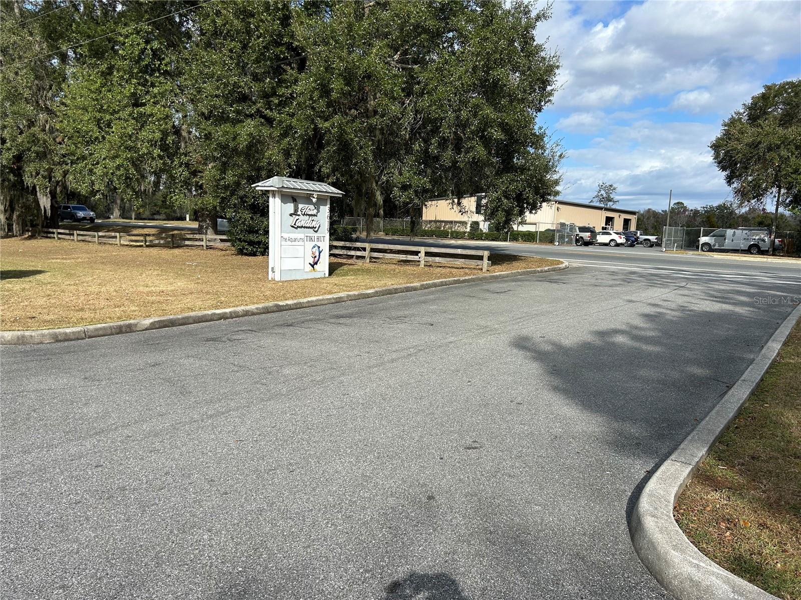 3619 E CR 466, OXFORD, FL — photo 8