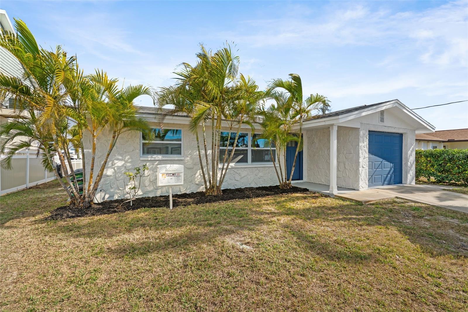 13804 VICTOR AVE, HUDSON, FL — photo 2