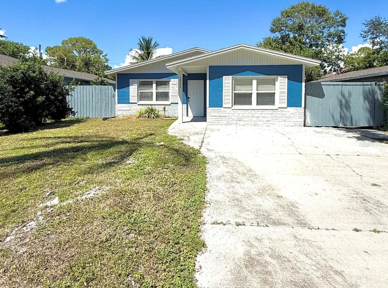 1735 MICHIGAN AVE NE, ST PETERSBURG, FL