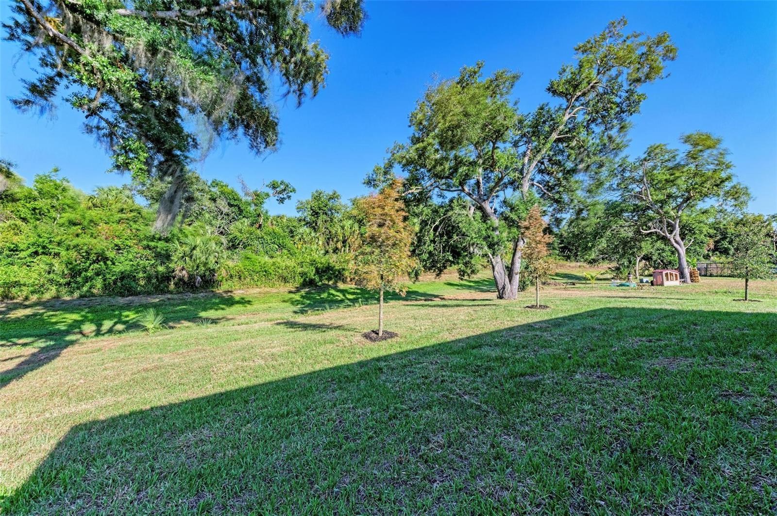 4236 GARBETT TER, NORTH PORT, FL — photo 44