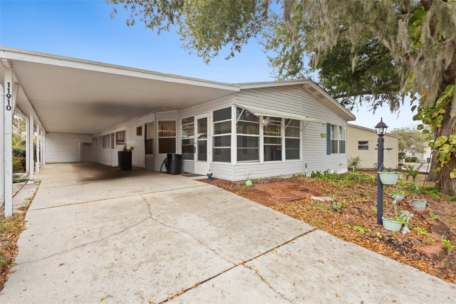 11910 SALINA WAY, LEESBURG, FL