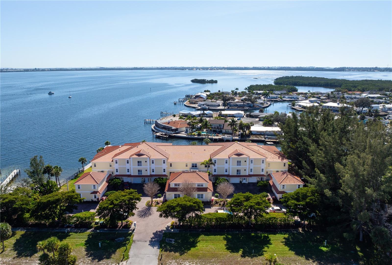 9923 MANATEE AVE W, BRADENTON, FL — photo 40
