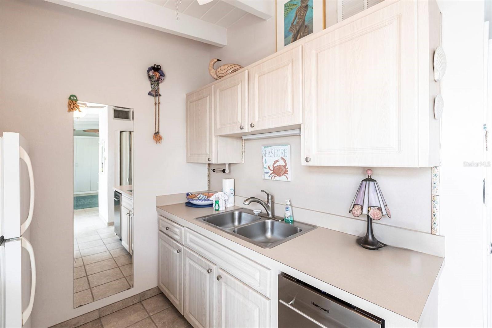 6006 MIDNIGHT PASS RD #68, SARASOTA, FL — photo 12