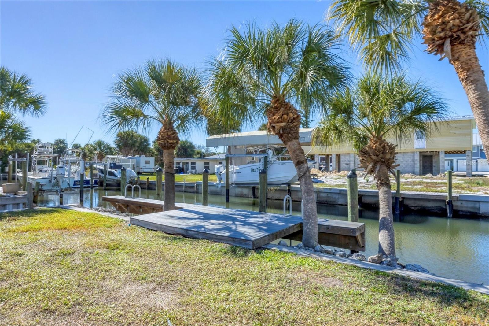 10484 RAYMOND ST, ENGLEWOOD, FL — photo 4