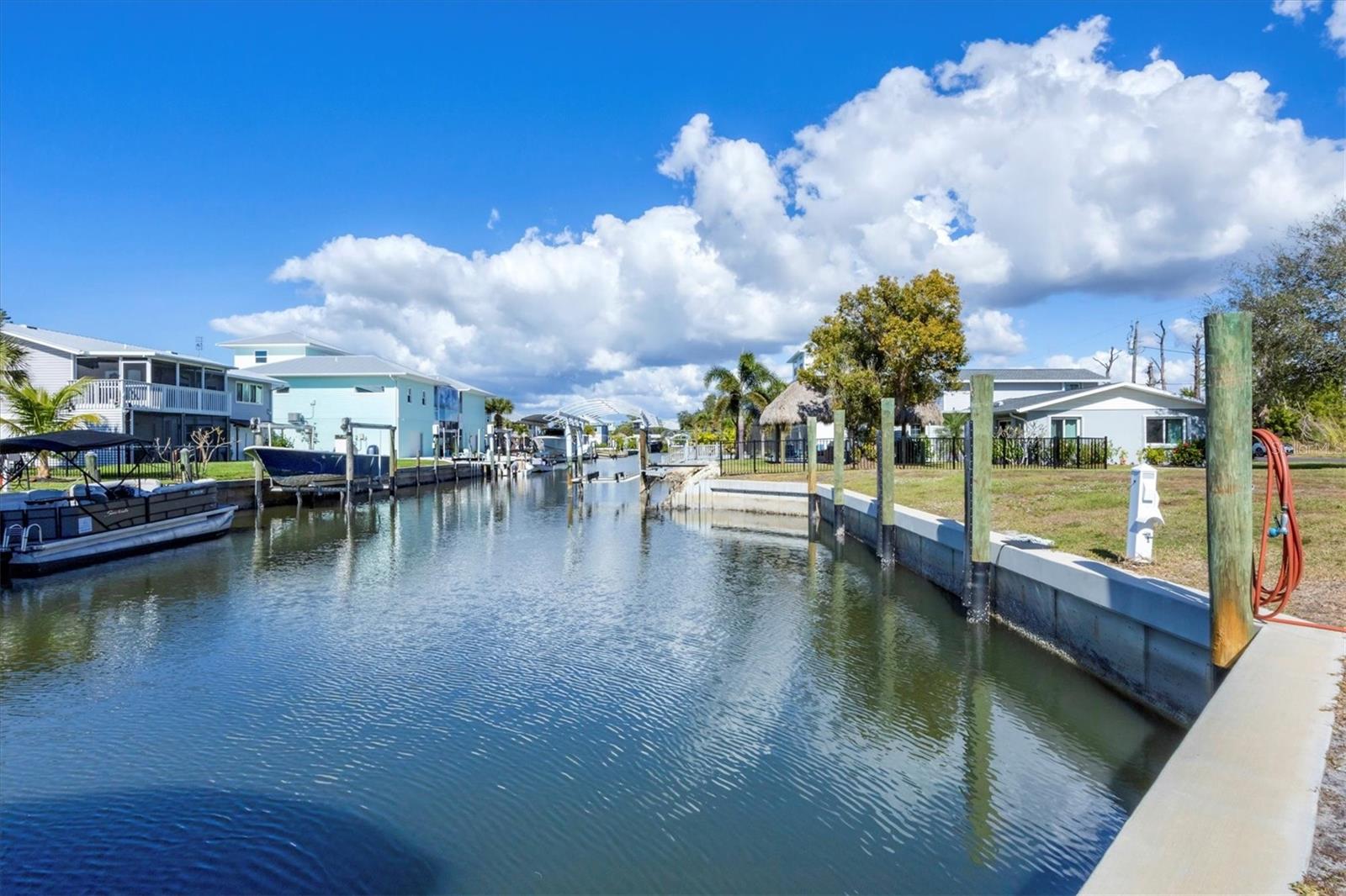 10484 RAYMOND ST, ENGLEWOOD, FL — photo 9