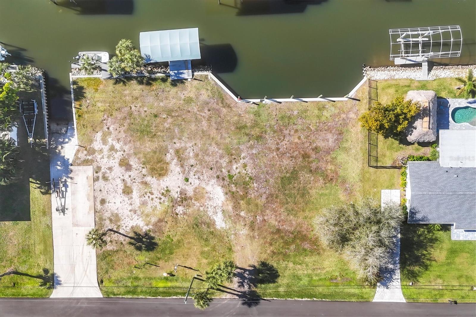 10484 RAYMOND ST, ENGLEWOOD, FL — photo 11