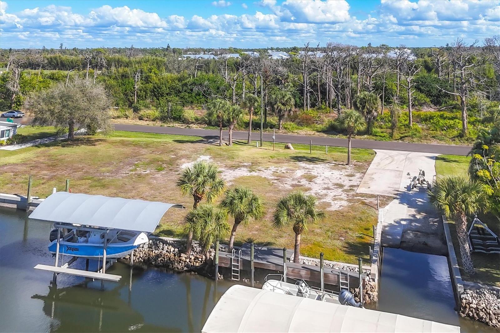 10484 RAYMOND ST, ENGLEWOOD, FL — photo 41
