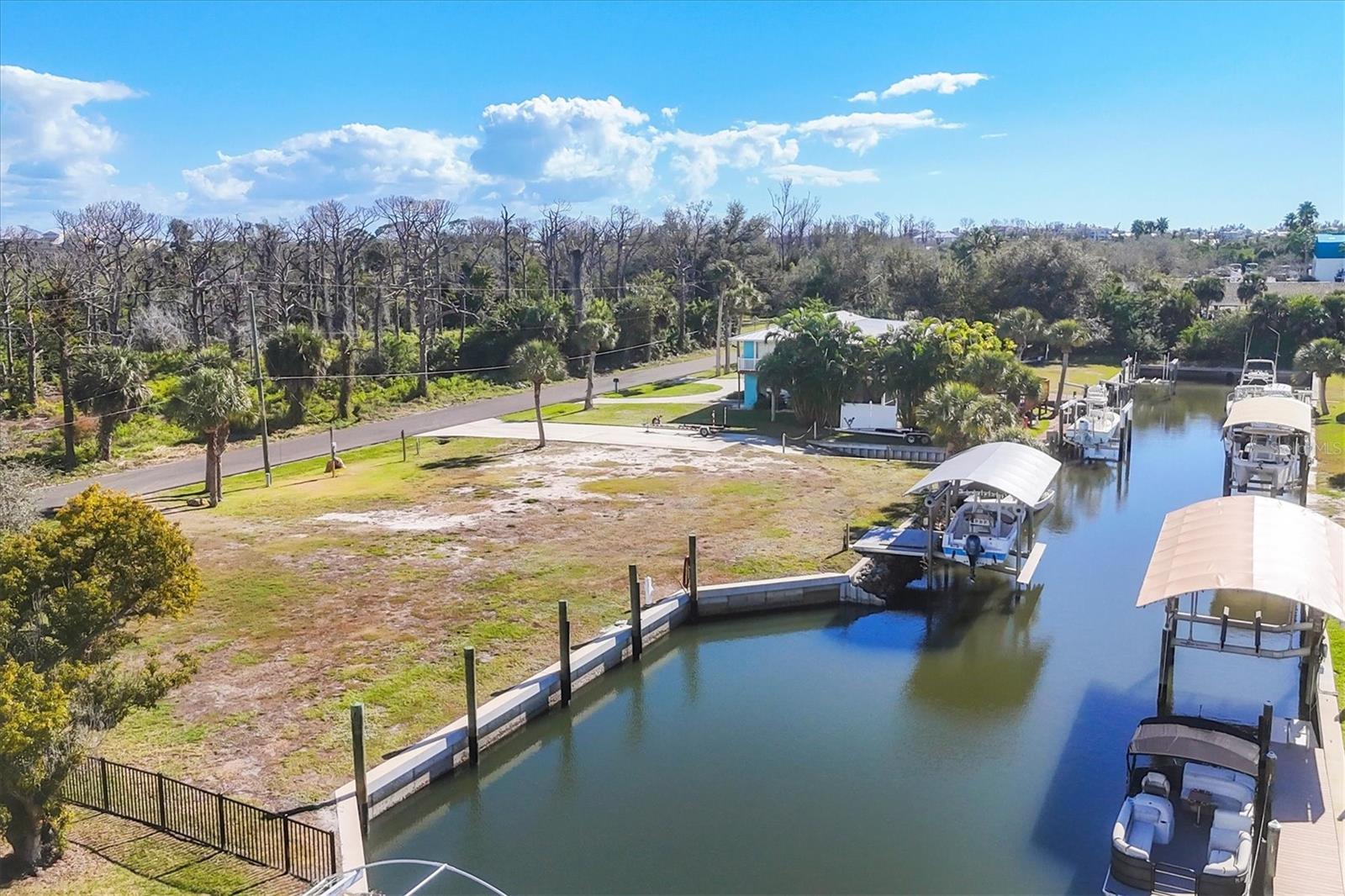 10484 RAYMOND ST, ENGLEWOOD, FL — photo 40