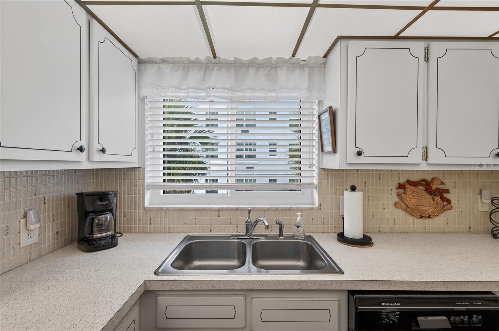 1200 N SHORE DR NE #201 furnished, ST PETERSBURG, FL — photo 35