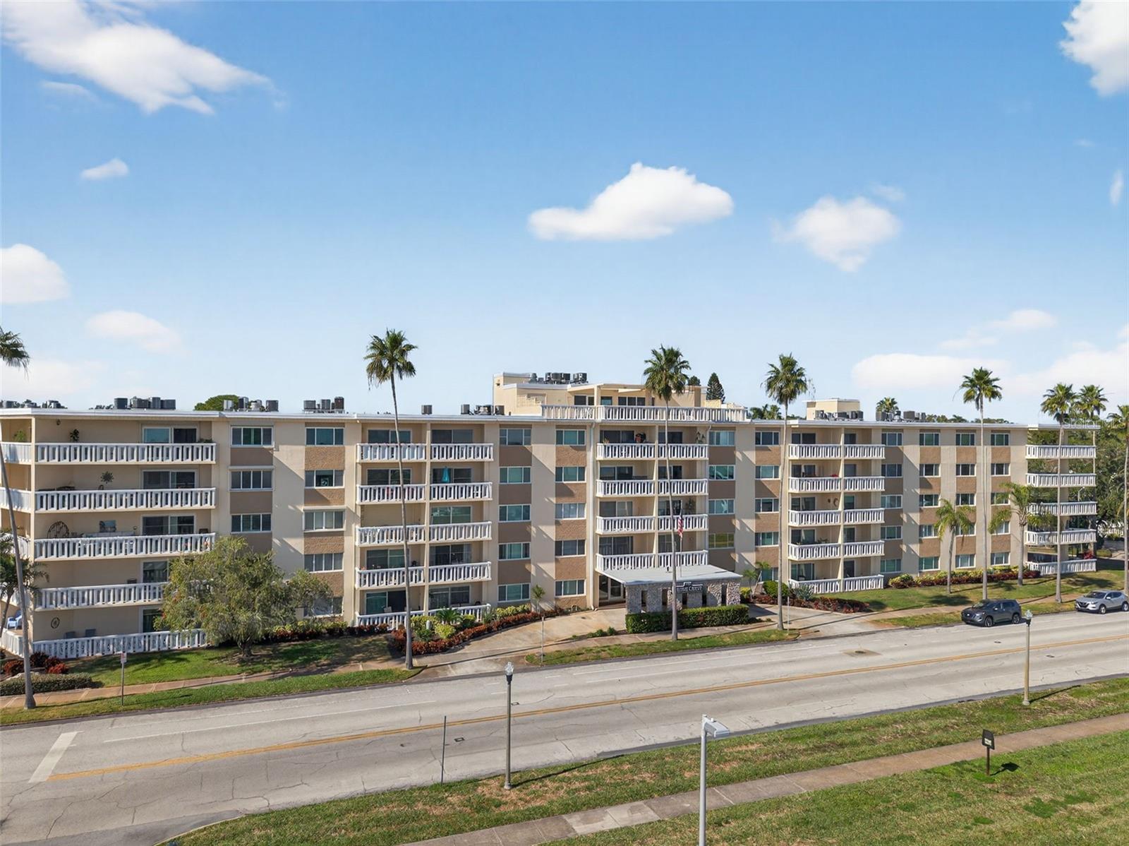 1200 N SHORE DR NE #201 furnished, ST PETERSBURG, FL — photo 46