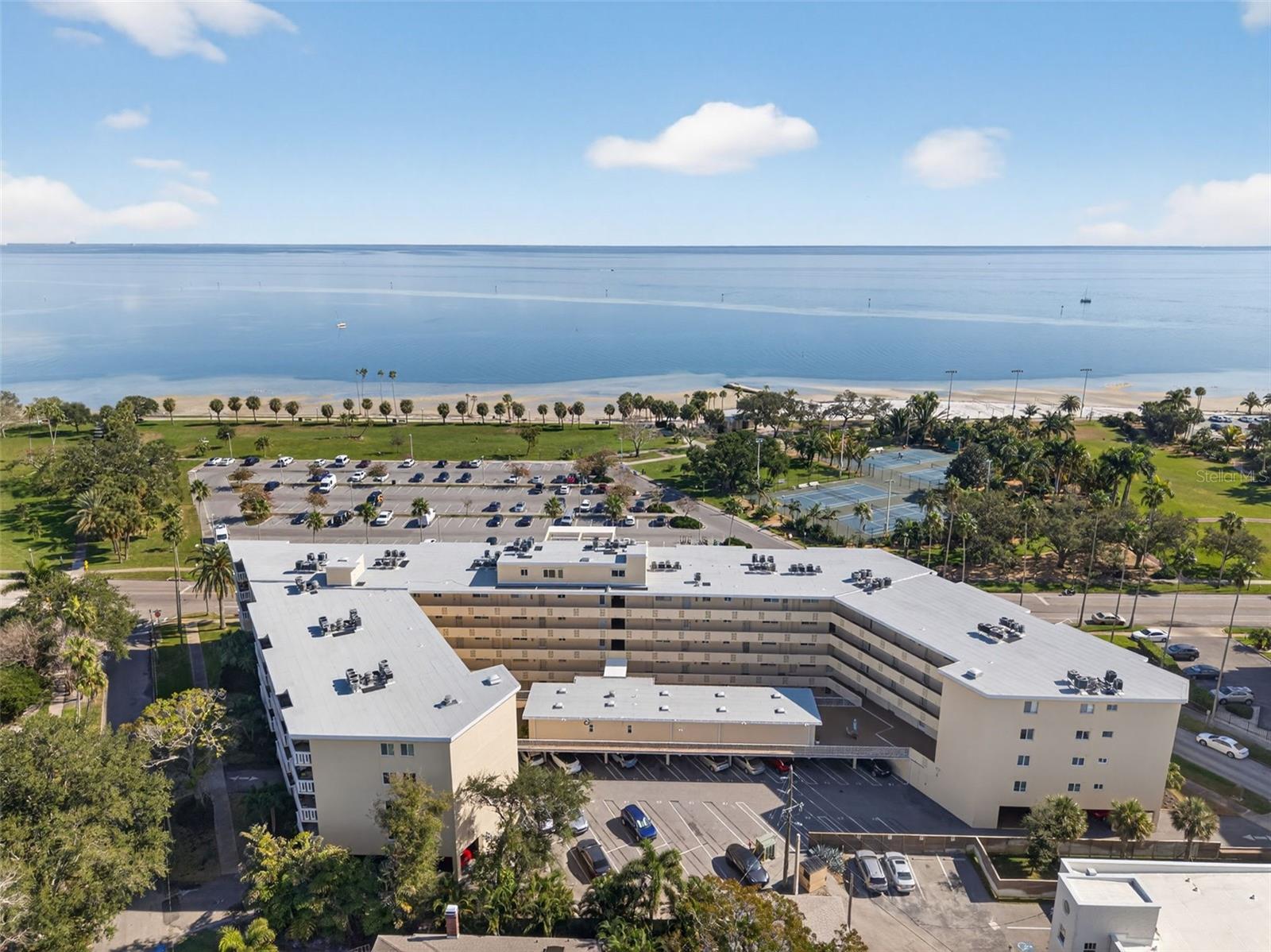 1200 N SHORE DR NE #201 furnished, ST PETERSBURG, FL — photo 57