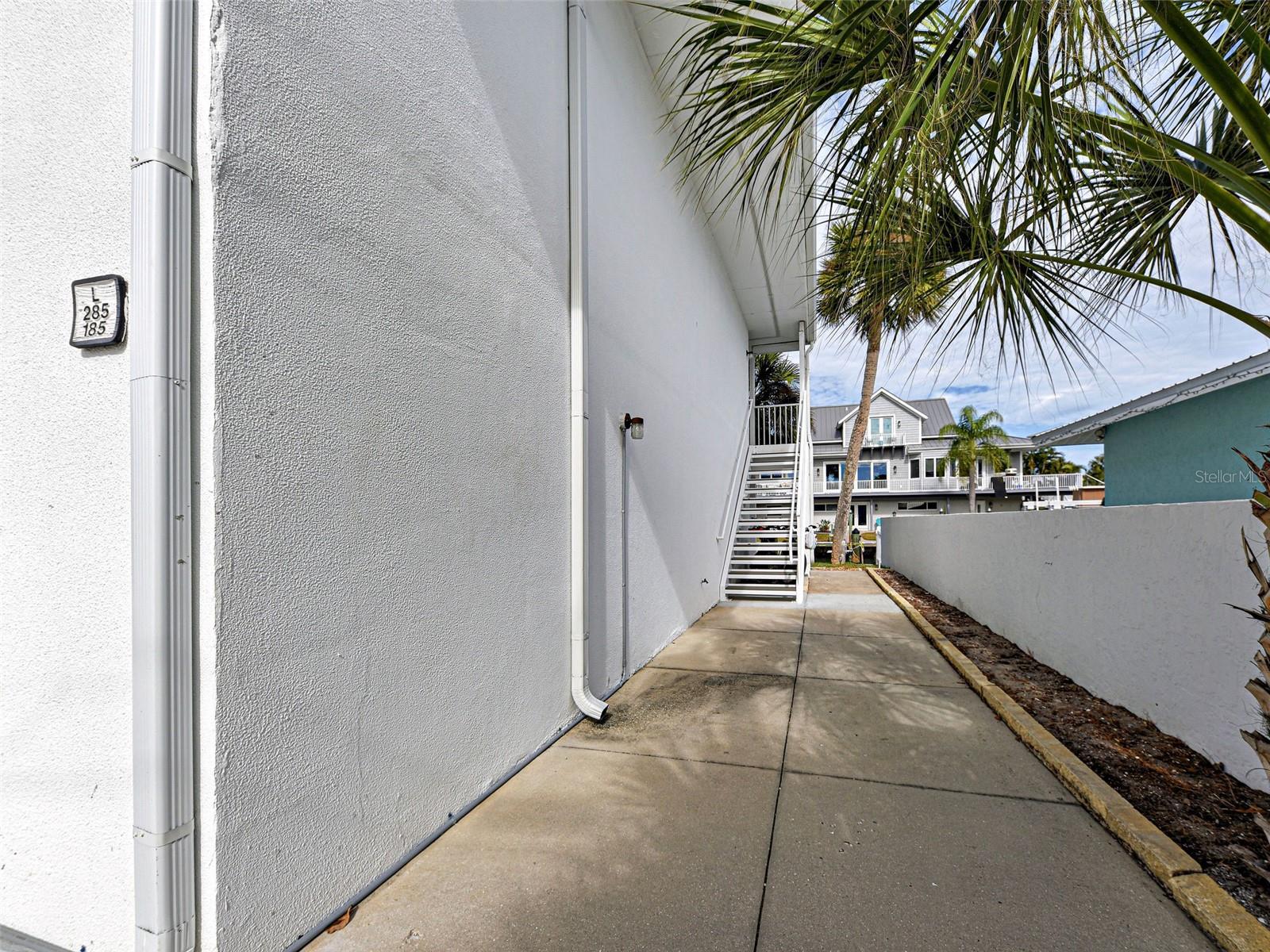 902 GIBBS RD #285, VENICE, FL — photo 2