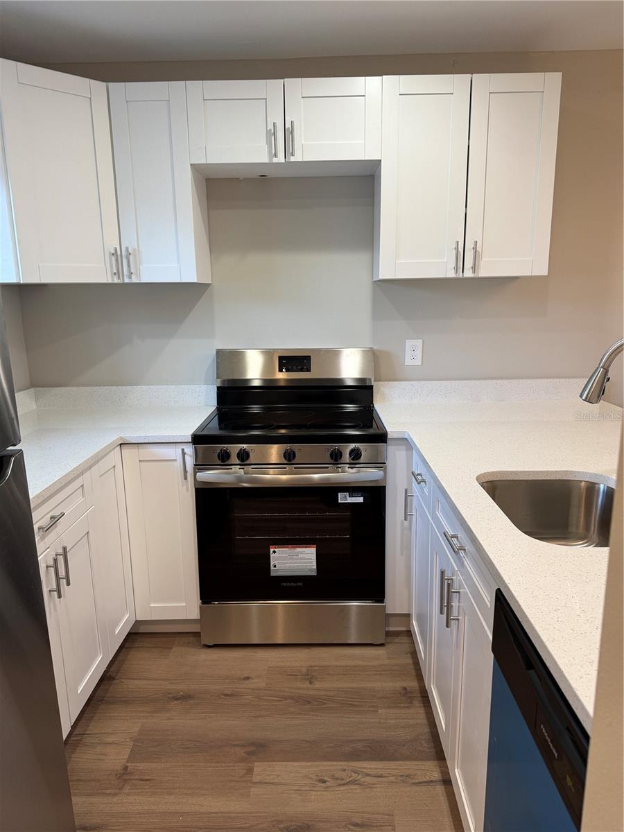39132 COUNTY ROAD 54 #2018, ZEPHYRHILLS, FL — photo 14