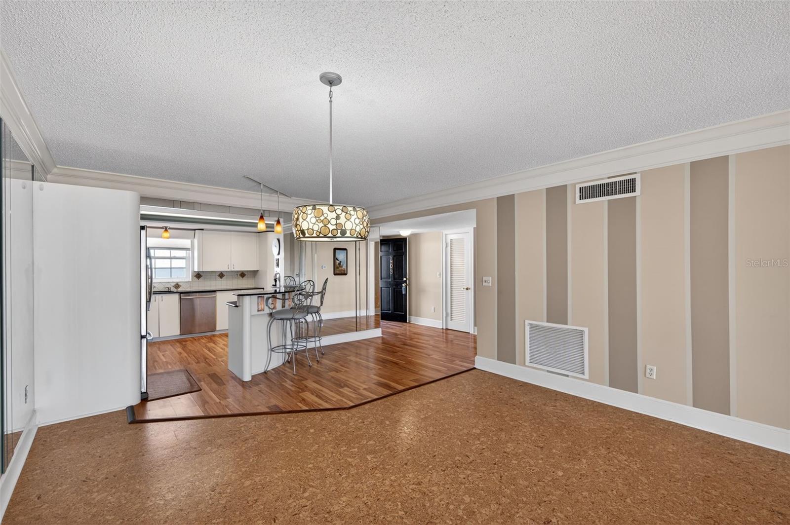 131 BLUFF VIEW DR #403, BELLEAIR BLUFFS, FL — photo 4