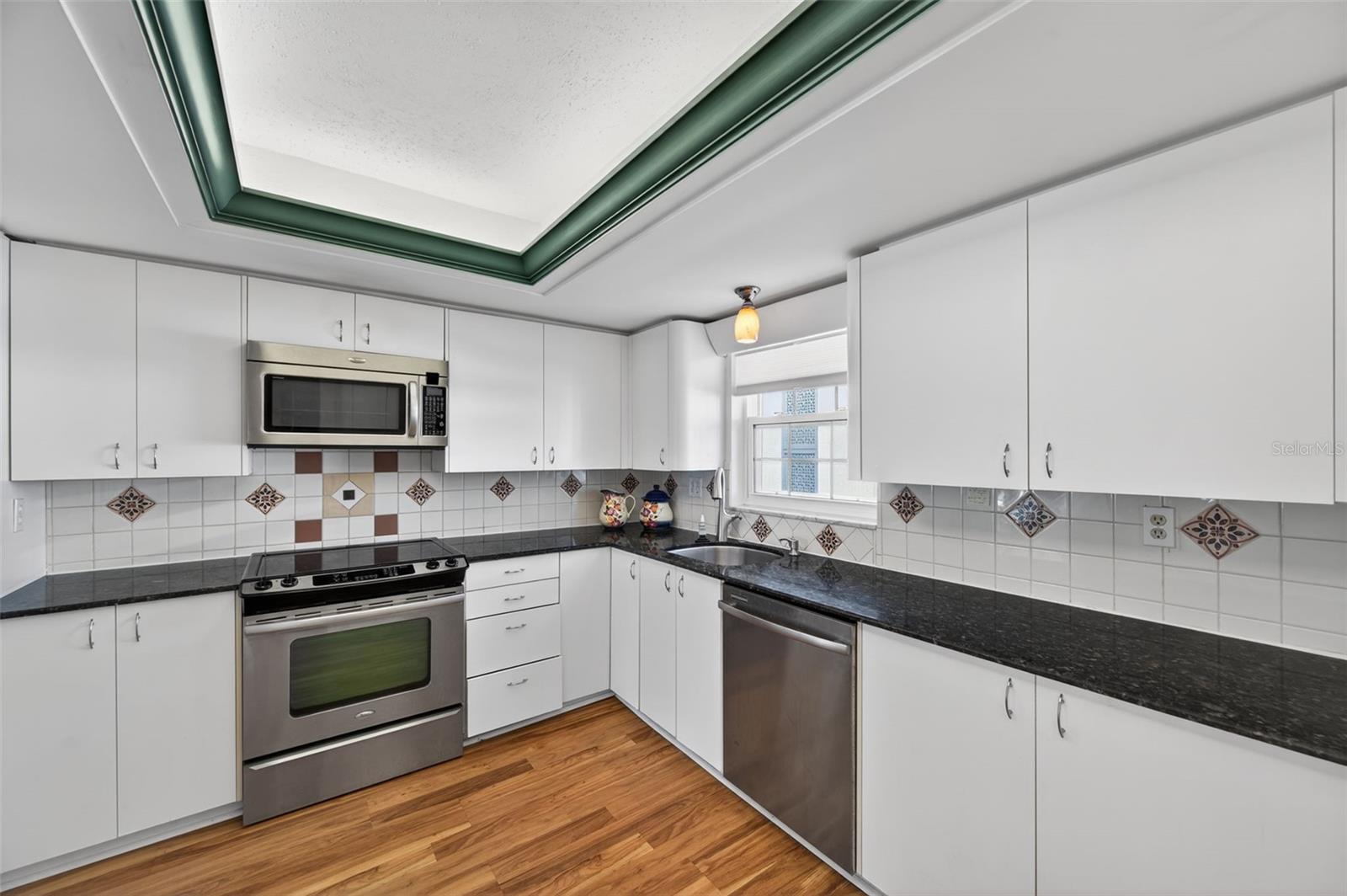 131 BLUFF VIEW DR #403, BELLEAIR BLUFFS, FL — photo 10