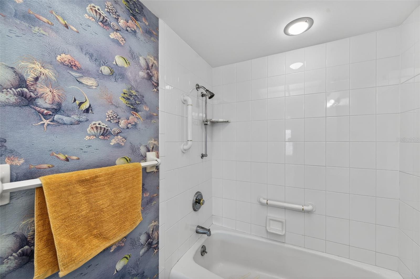 131 BLUFF VIEW DR #403, BELLEAIR BLUFFS, FL — photo 26