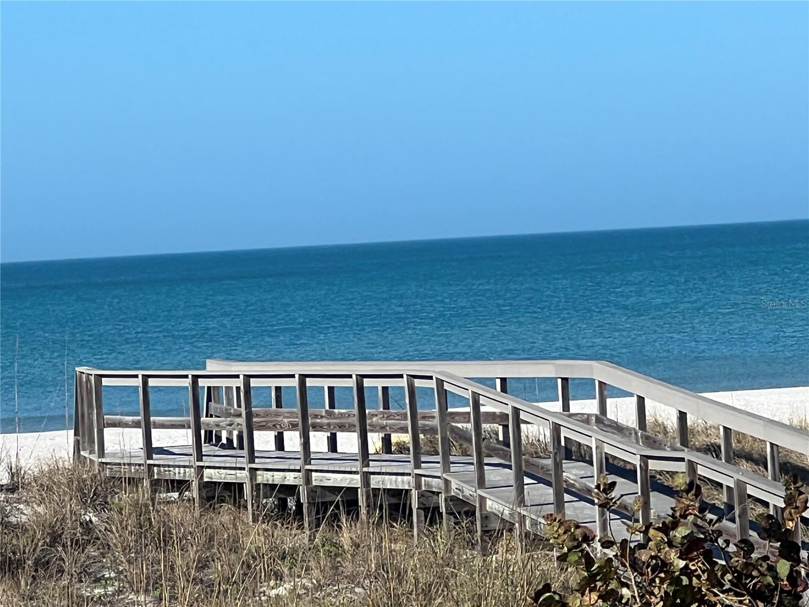 200 120TH AVE W #3A, TREASURE ISLAND, FL — photo 2