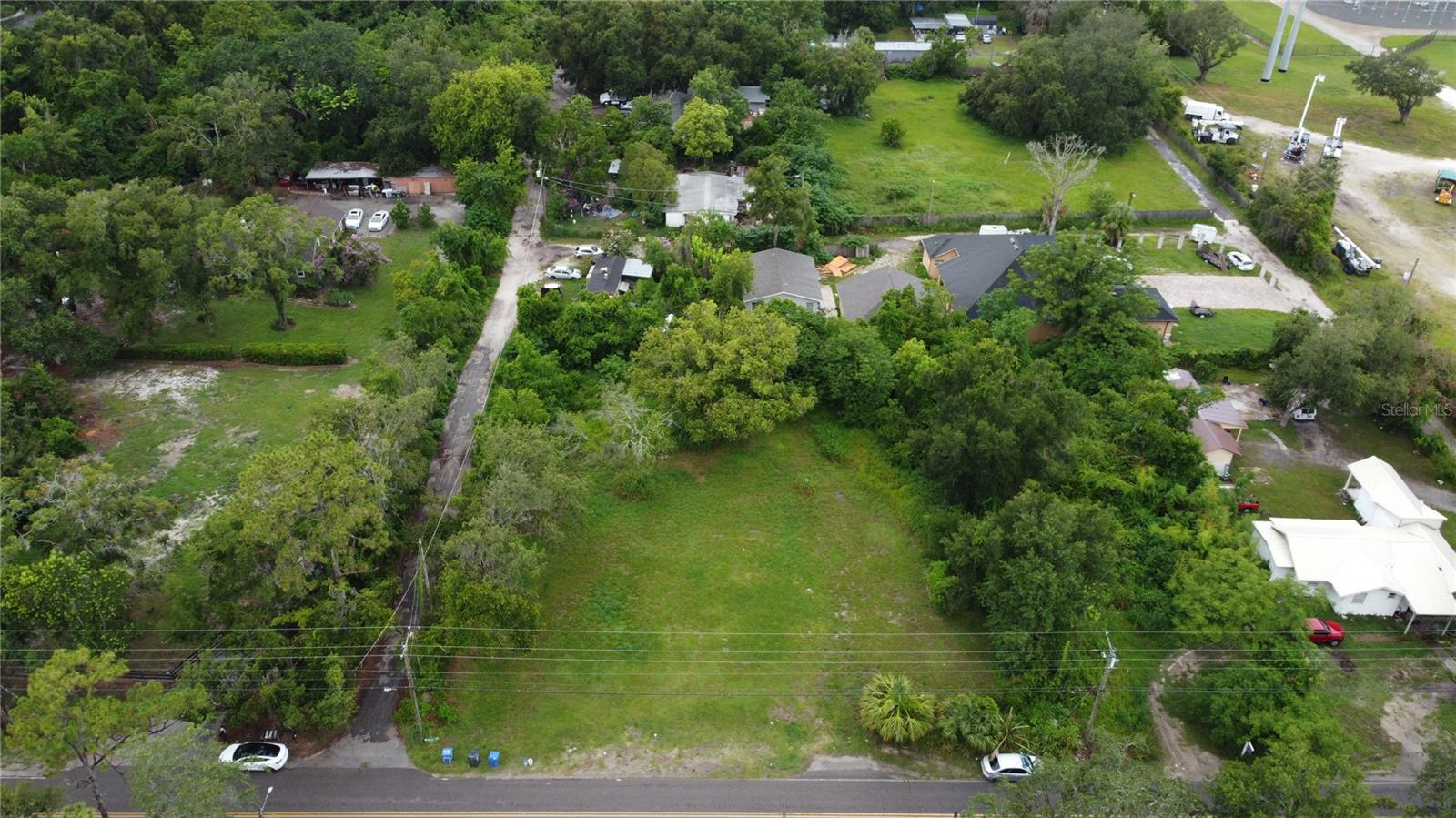 10616 DAVIS RD, TAMPA, FL — photo 3