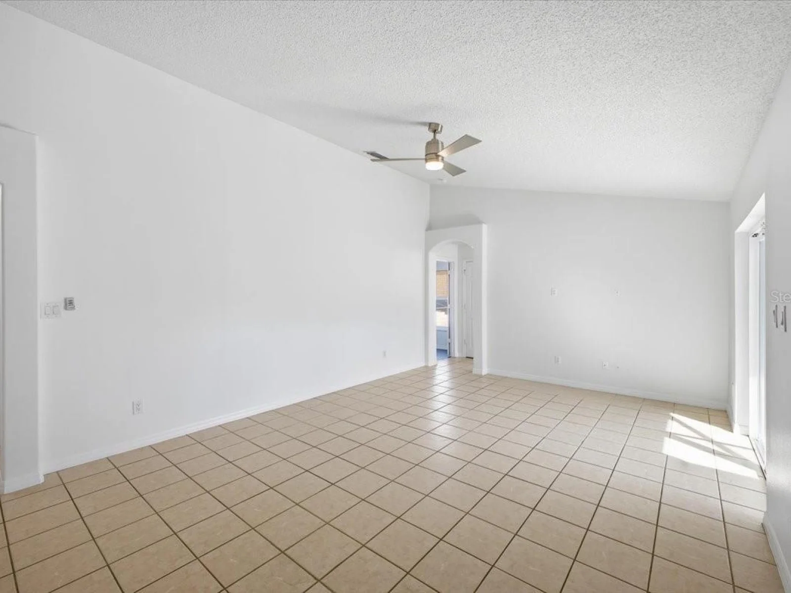 3133 SAMOSA HILL CIR, CLERMONT, FL — photo 48