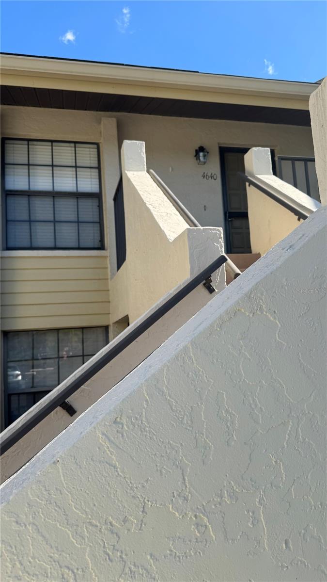4640 WEYBRIDGE #12, SARASOTA, FL — photo 2