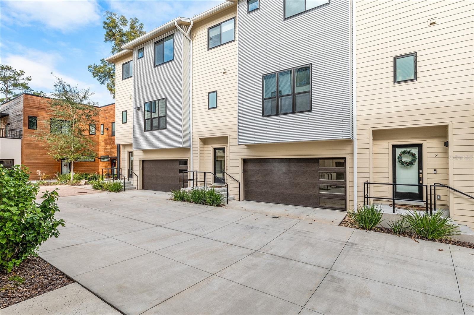 2601 SW WILLISTON RD #106, GAINESVILLE, FL — photo 2