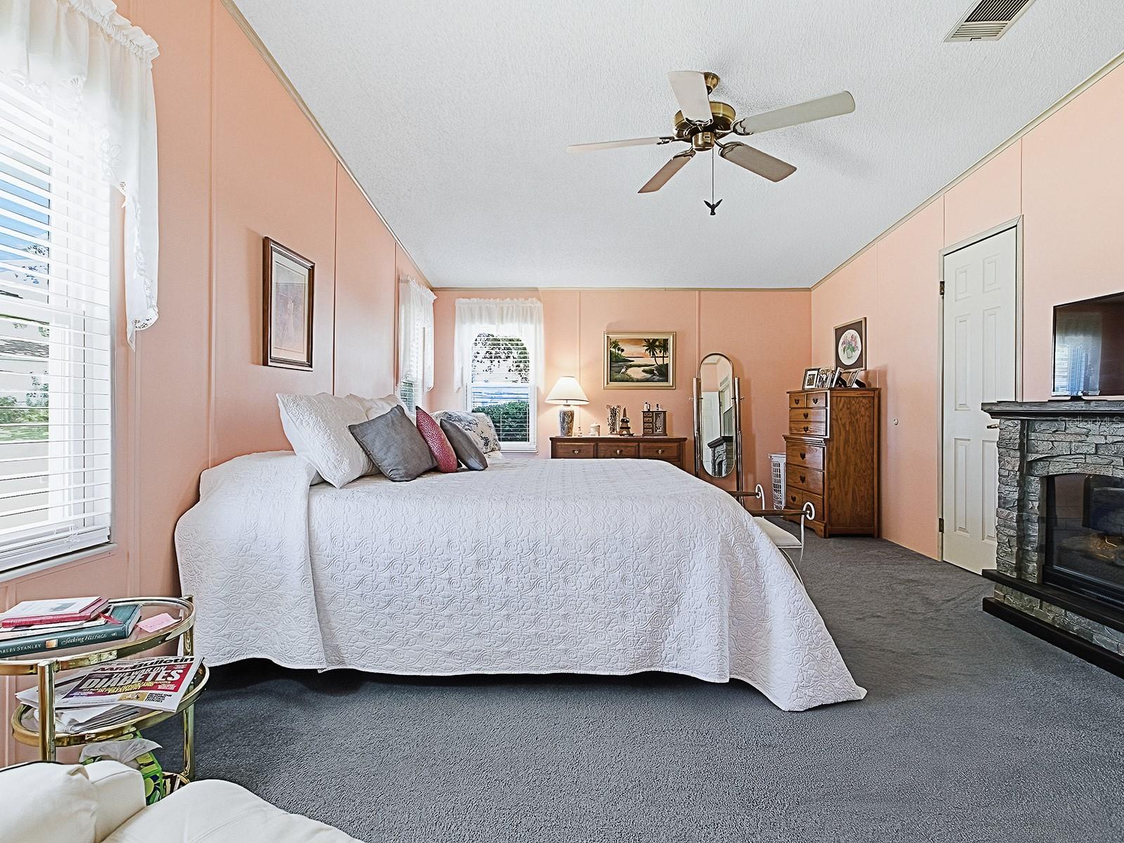 25120 CLIFFORD HL, LEESBURG, FL — photo 31