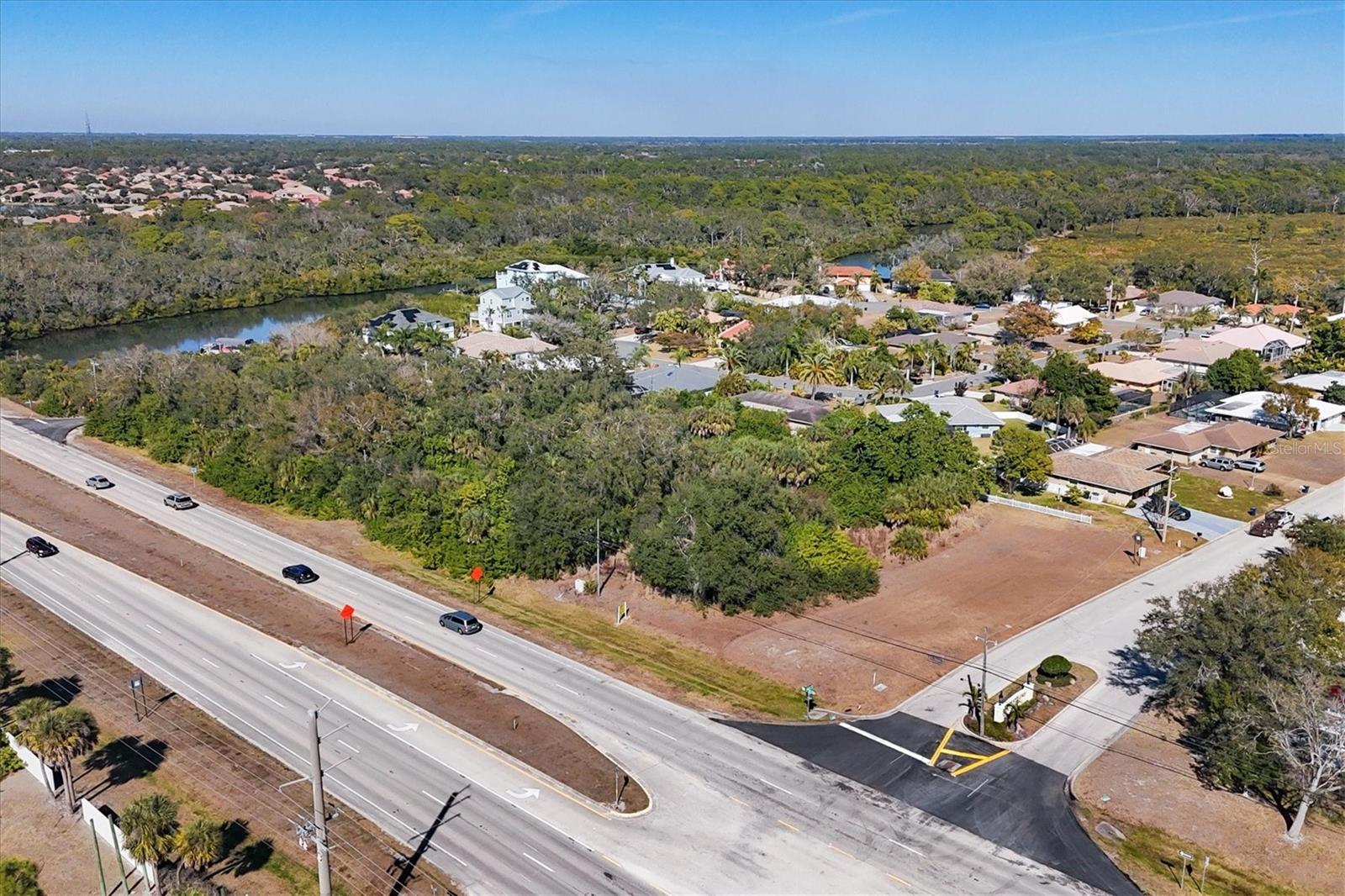 2099 S TAMIAMI TRL N, OSPREY, FL