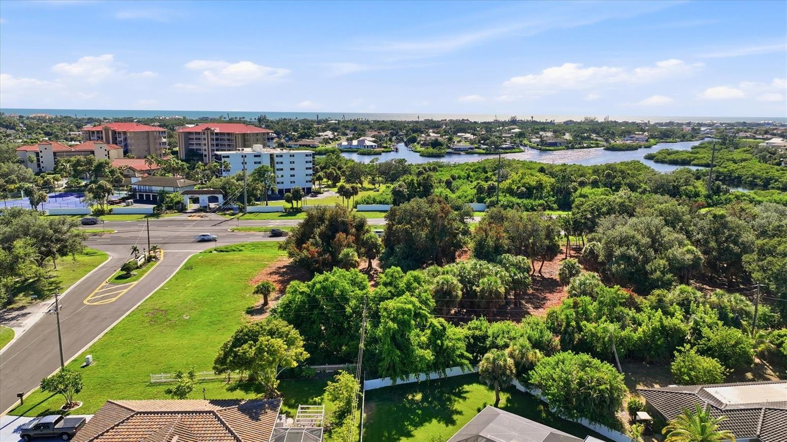 2099 S TAMIAMI TRL N, OSPREY, FL — photo 29