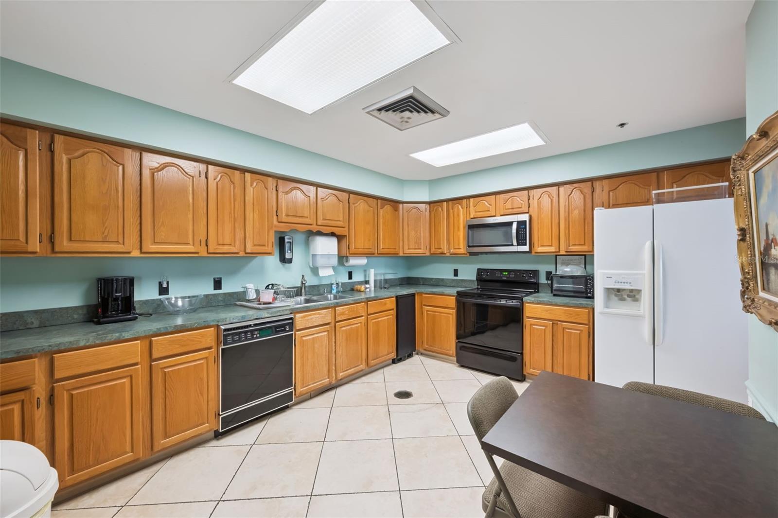 7550 HINSON ST #4b, ORLANDO, FL — photo 47