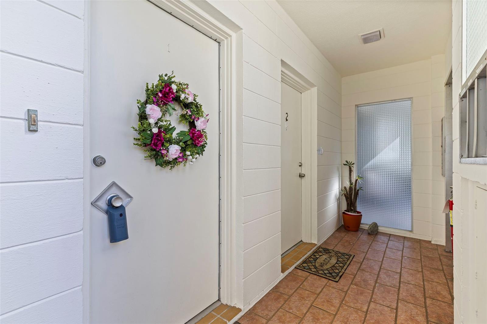 1036 NORTH SHORE DR NE #1, ST PETERSBURG, FL — photo 3
