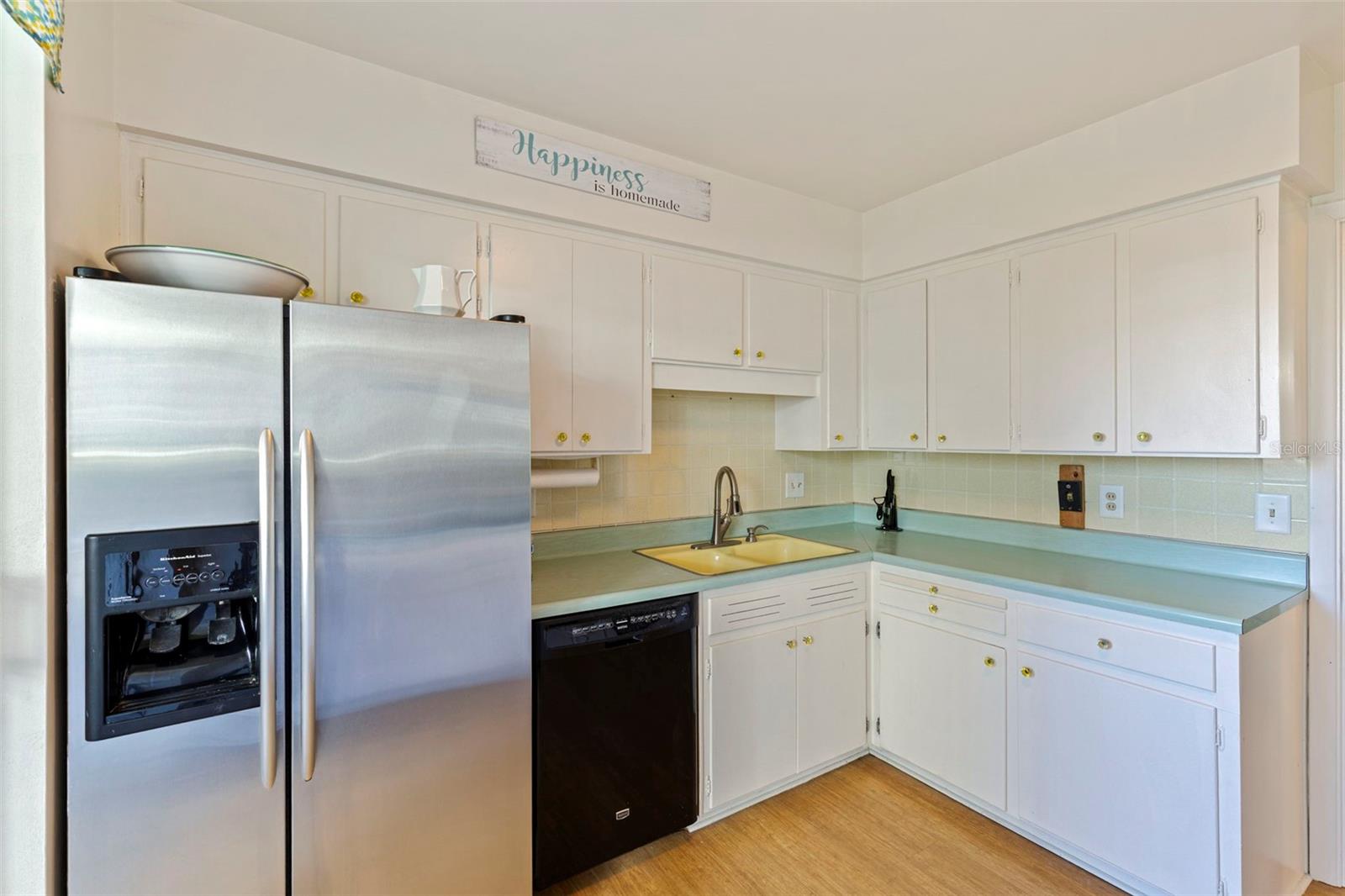 1036 NORTH SHORE DR NE #1, ST PETERSBURG, FL — photo 11