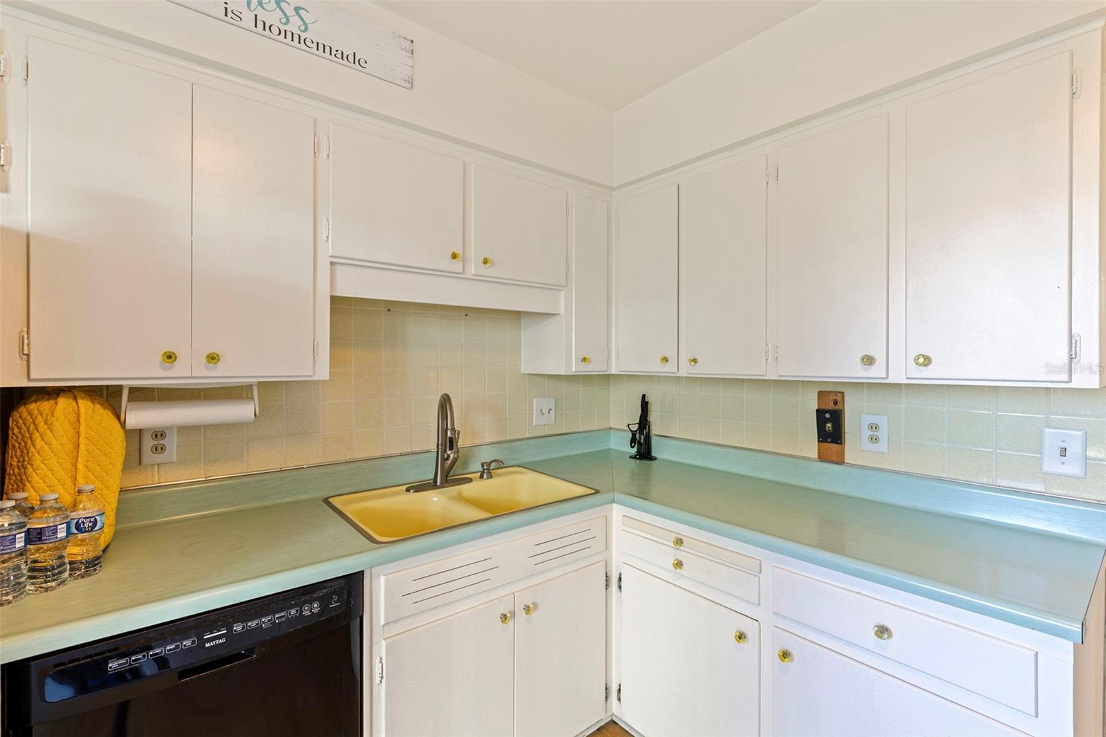1036 NORTH SHORE DR NE #1, ST PETERSBURG, FL — photo 12