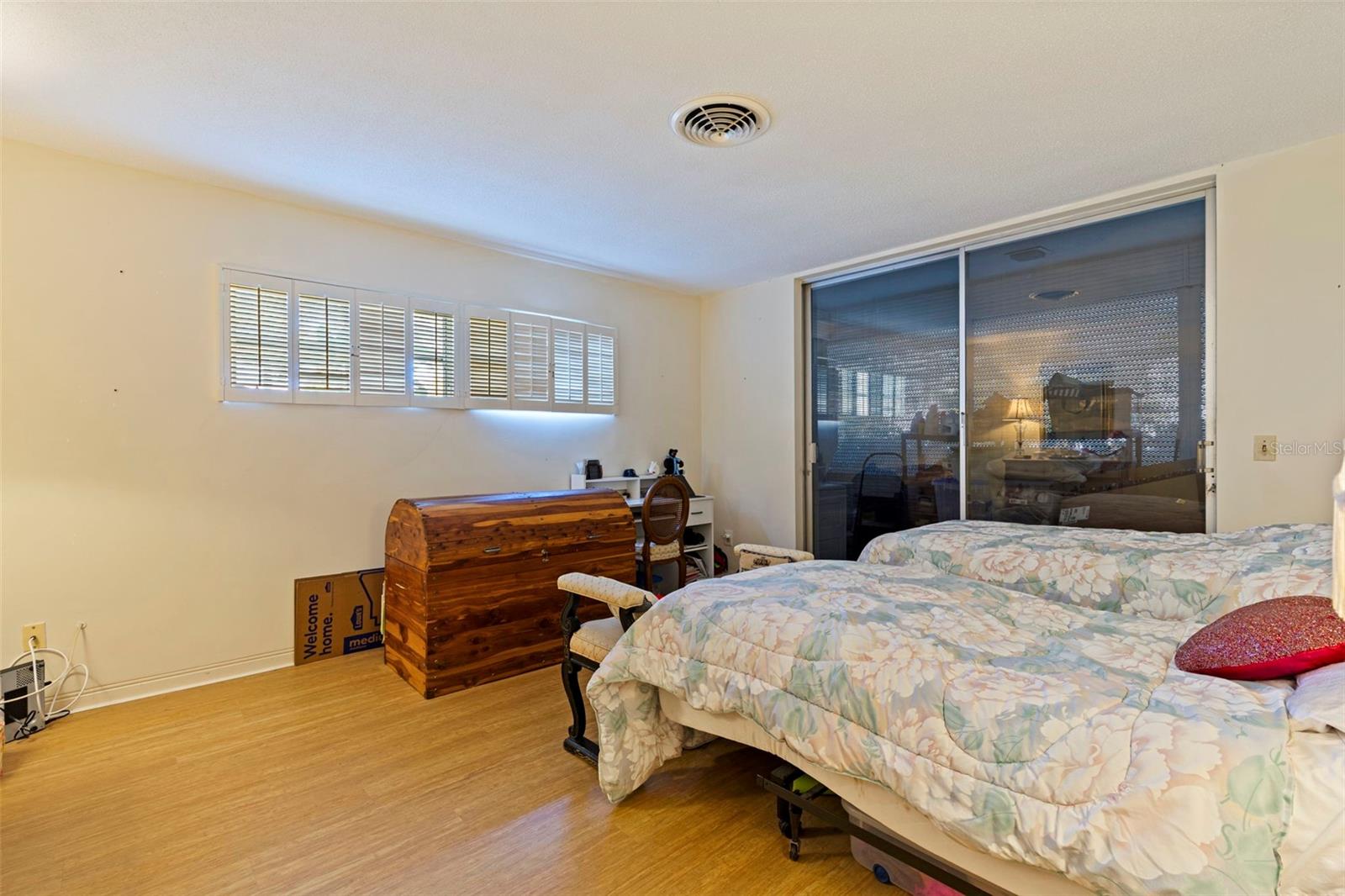 1036 NORTH SHORE DR NE #1, ST PETERSBURG, FL — photo 16