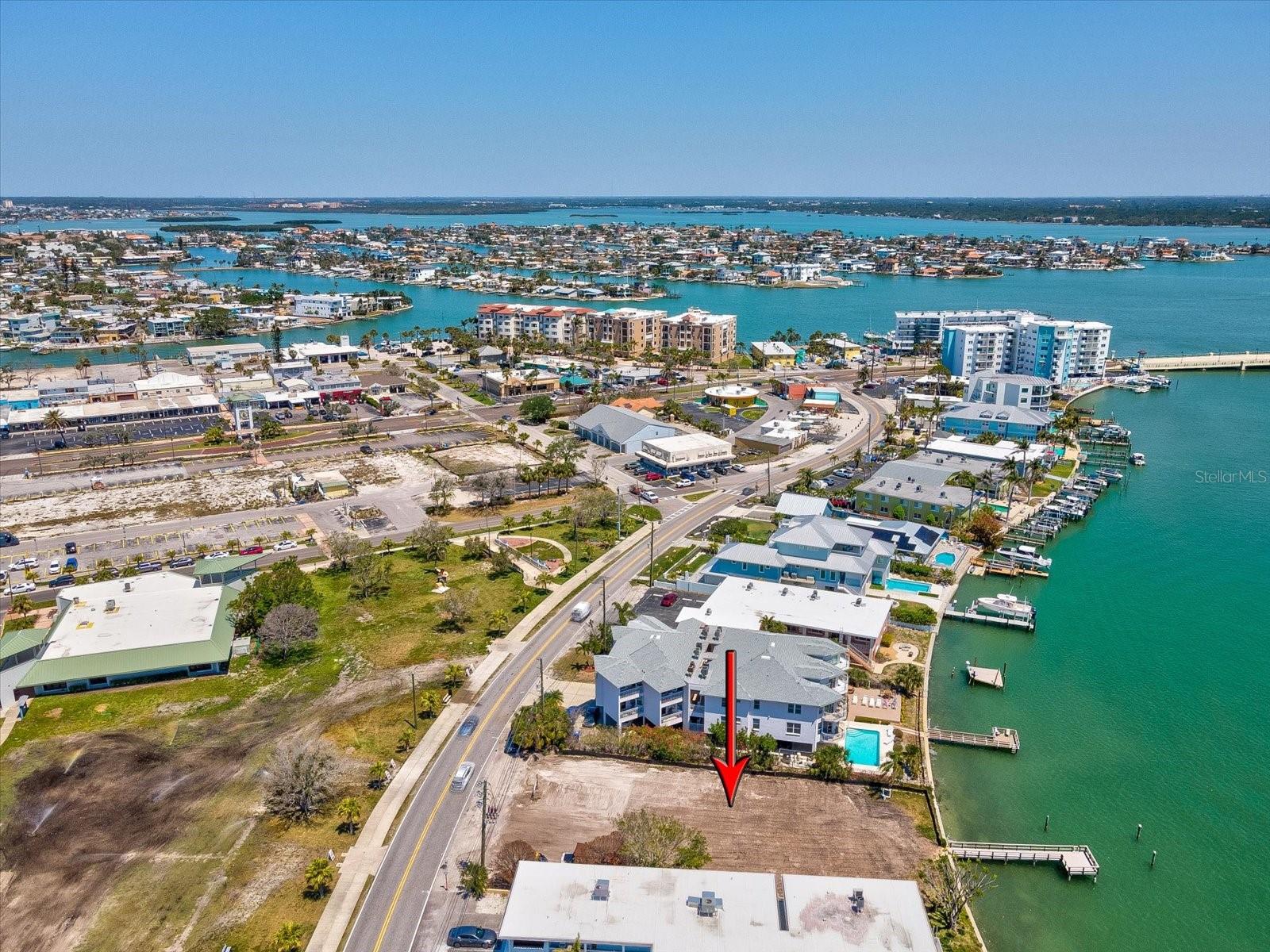 141 104TH AVE, TREASURE ISLAND, FL — photo 10