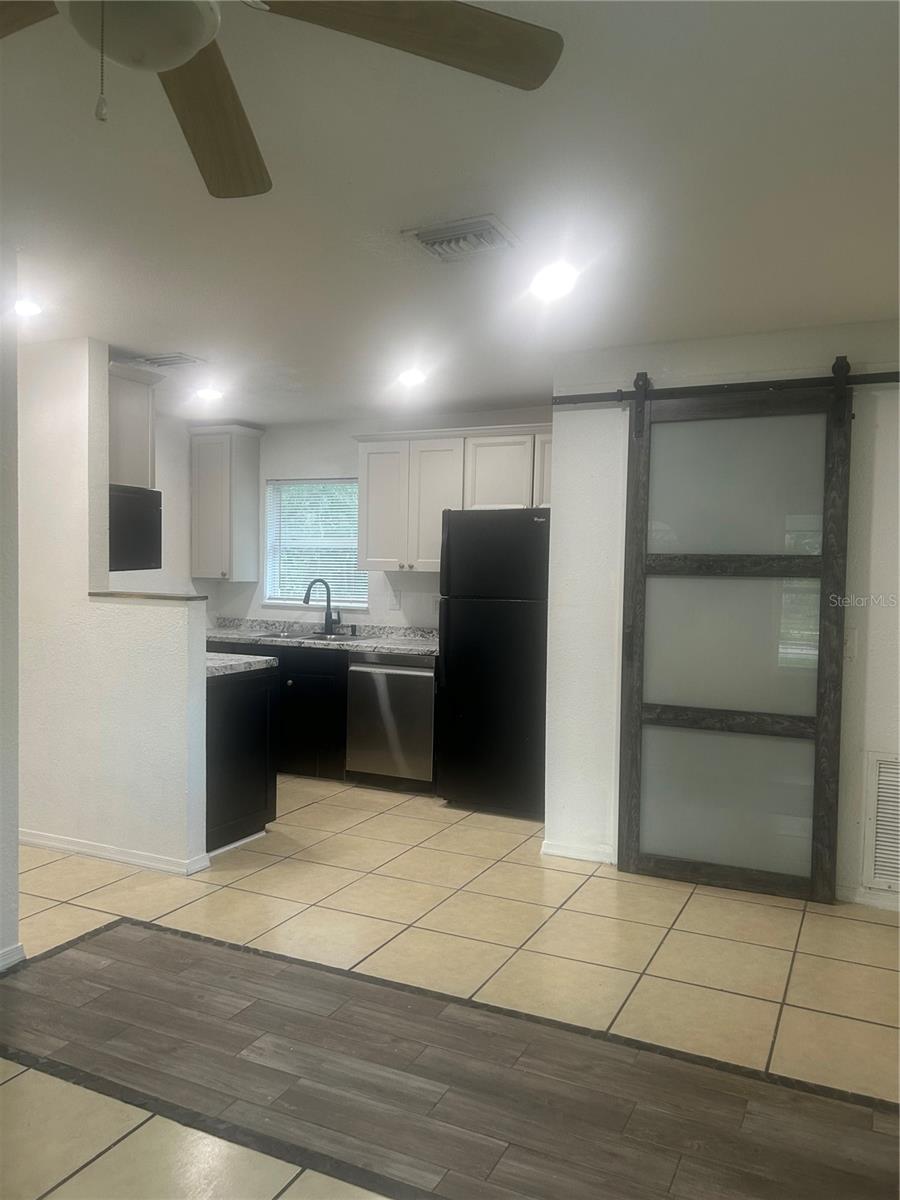 1537 JEFFERSON DR, MOUNT DORA, FL — photo 32