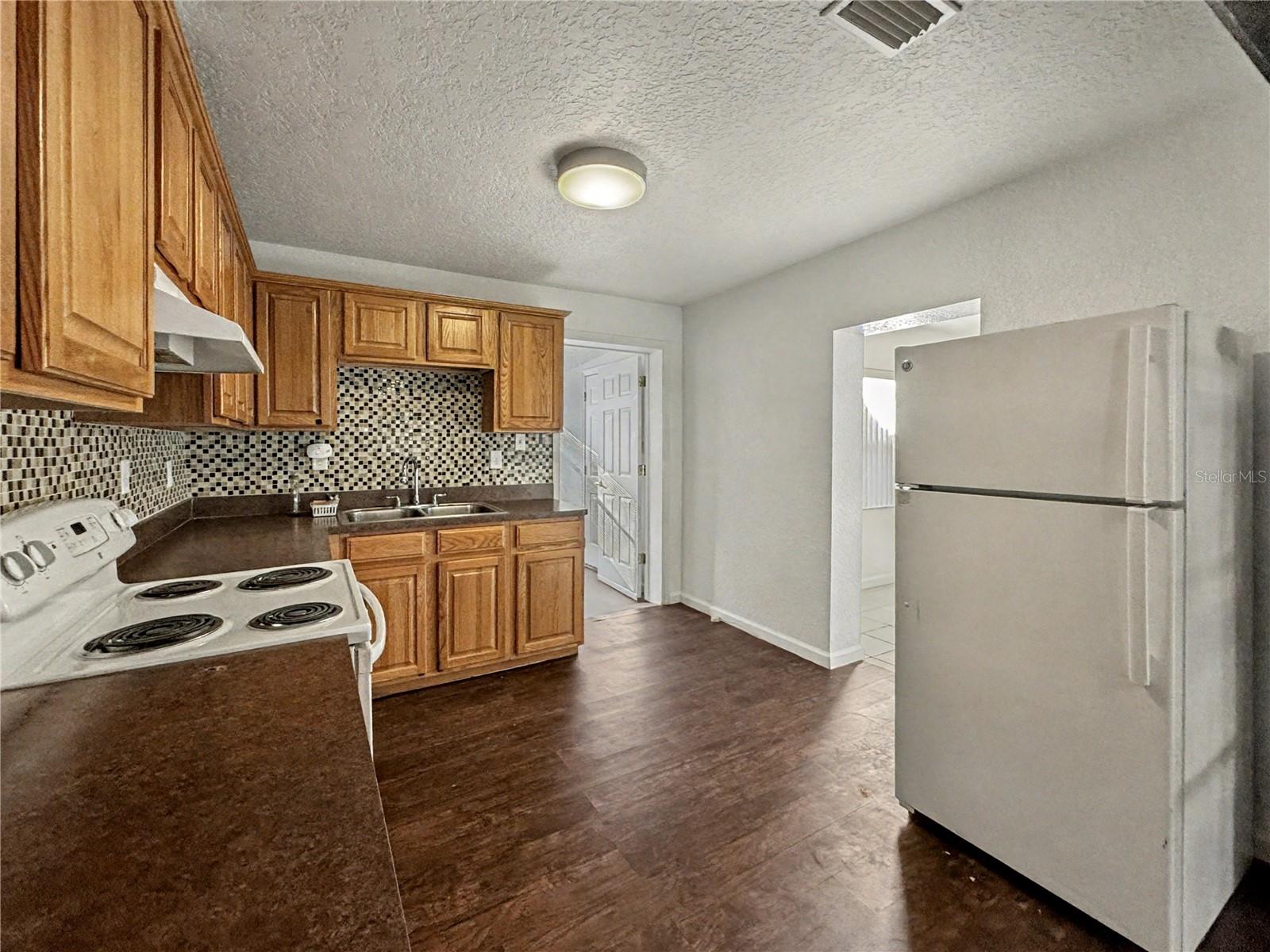 612 KENSINGTON ST, EUSTIS, FL — photo 12