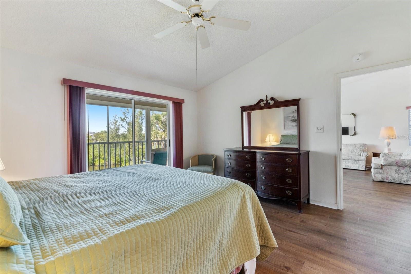841 WATERSIDE DR #206, VENICE, FL — photo 35