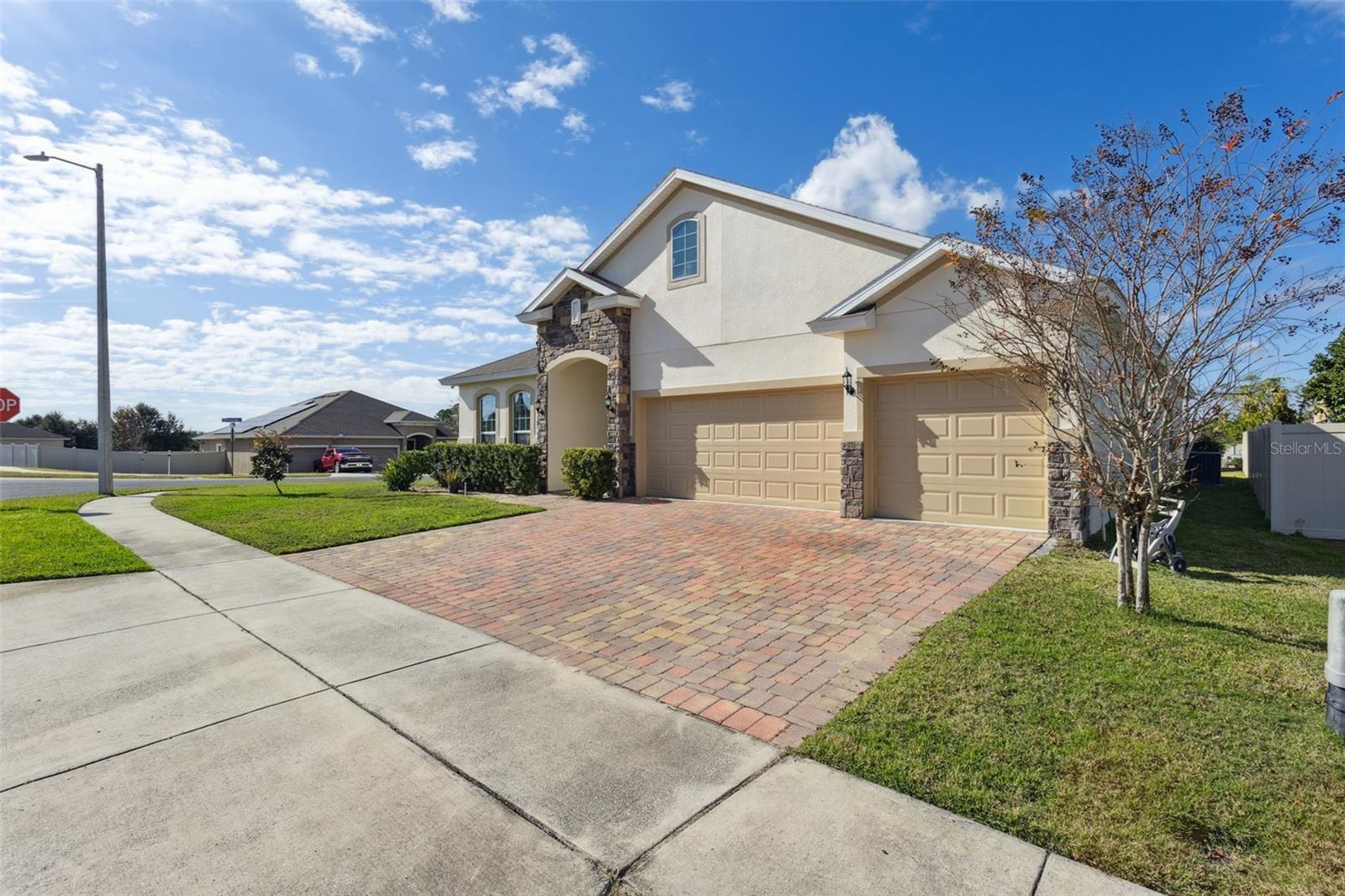 523 BELLISSIMO PL, HOWEY IN THE HILLS, FL — photo 5
