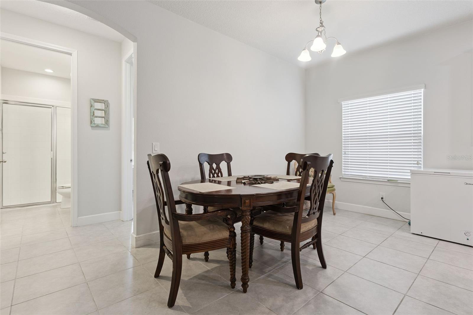 523 BELLISSIMO PL, HOWEY IN THE HILLS, FL — photo 28