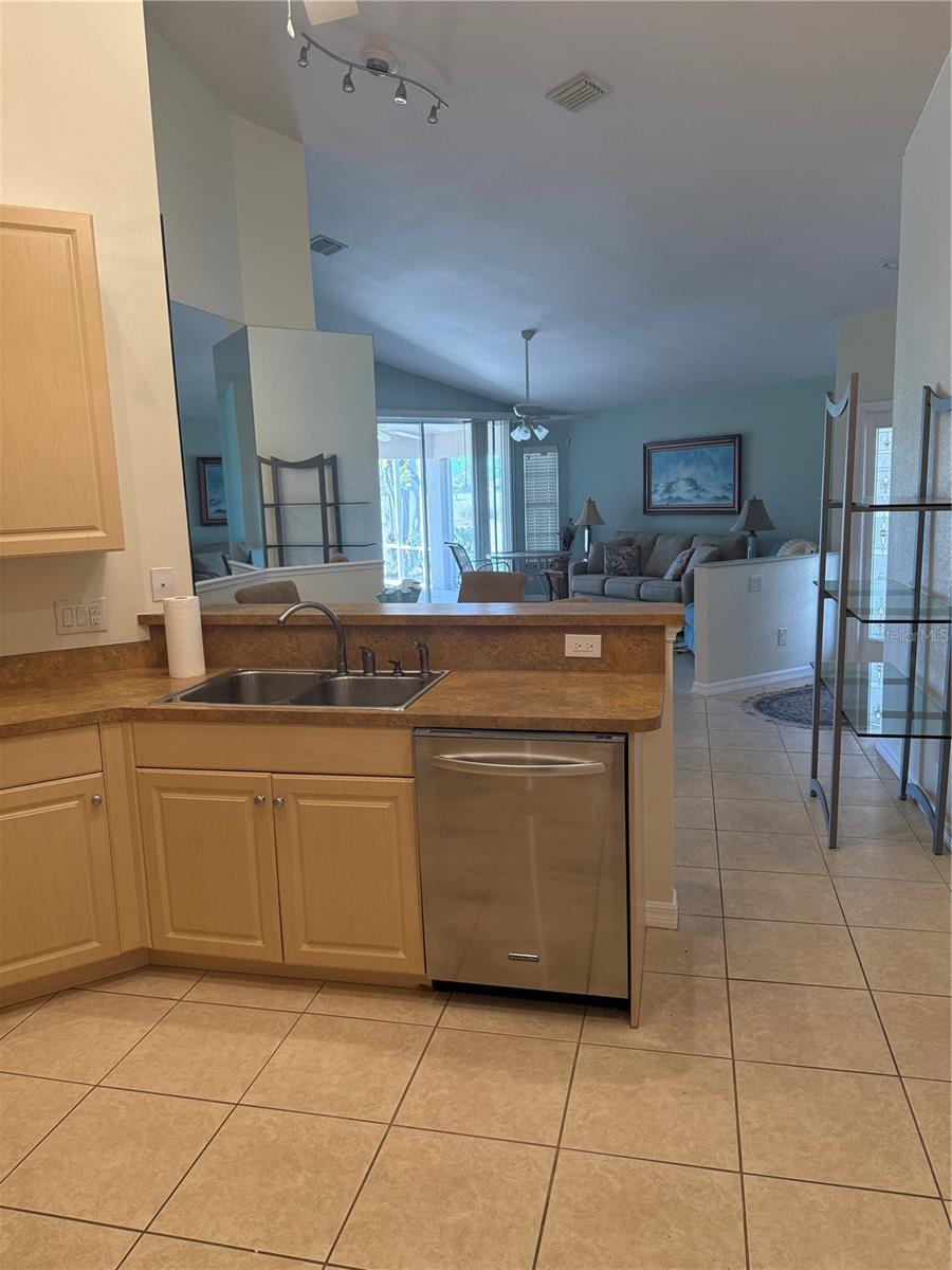 4049 FAIRWAY DR, NORTH PORT, FL — photo 13