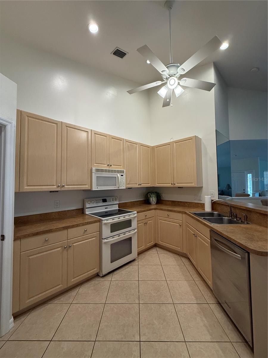 4049 FAIRWAY DR, NORTH PORT, FL — photo 17