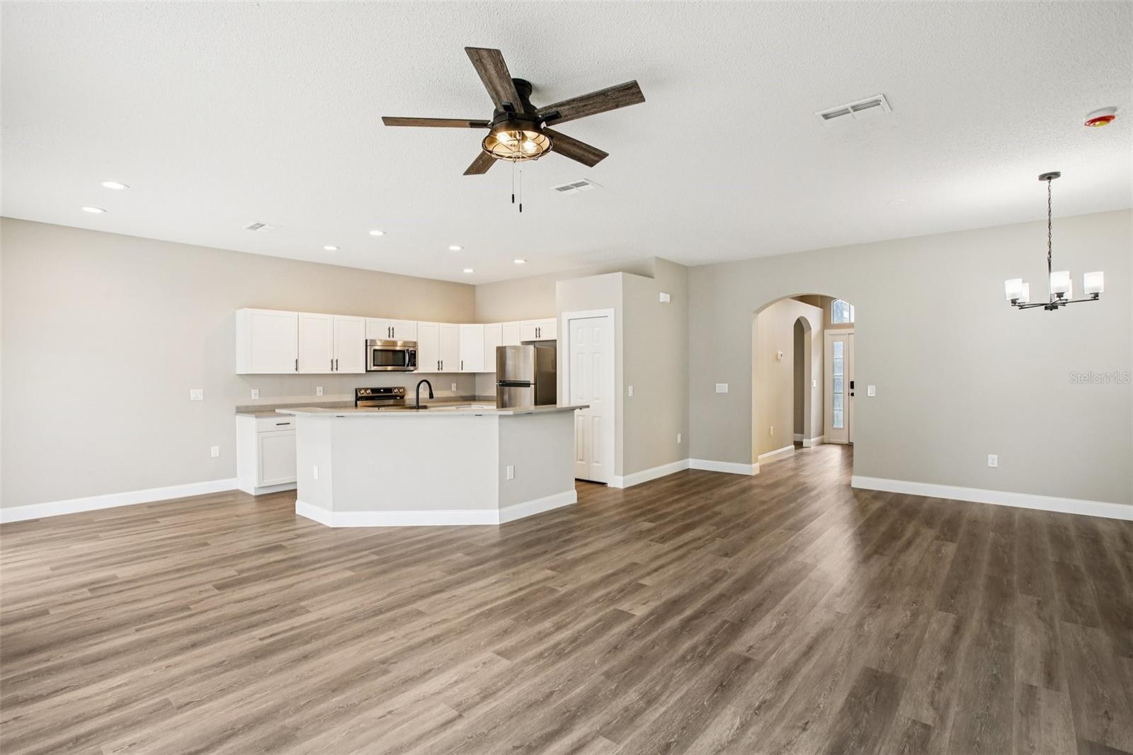 2700 SIERRA VISTA WAY, HOLIDAY, FL — photo 9