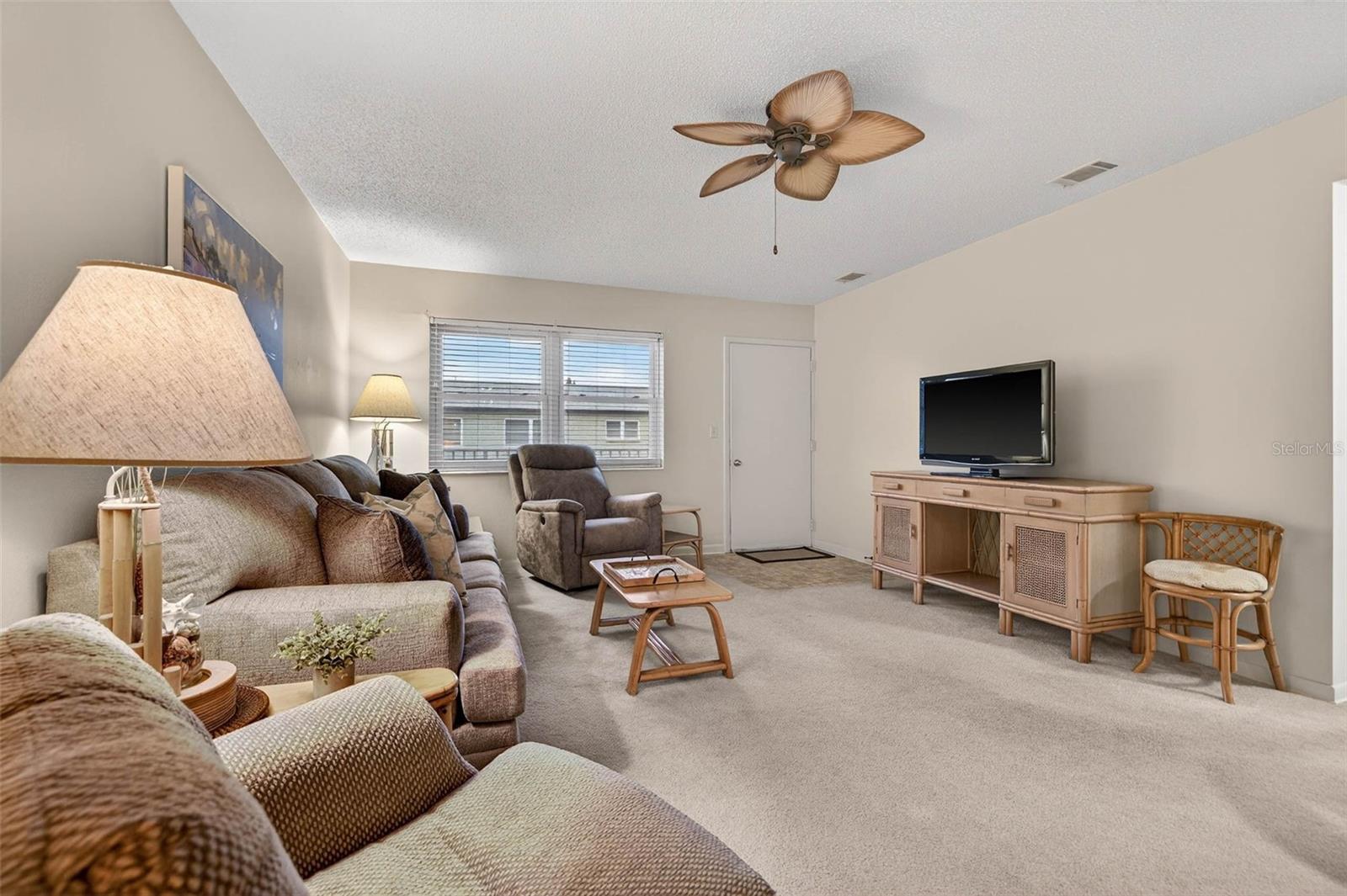 5267 81ST ST N #18, ST PETERSBURG, FL — photo 2