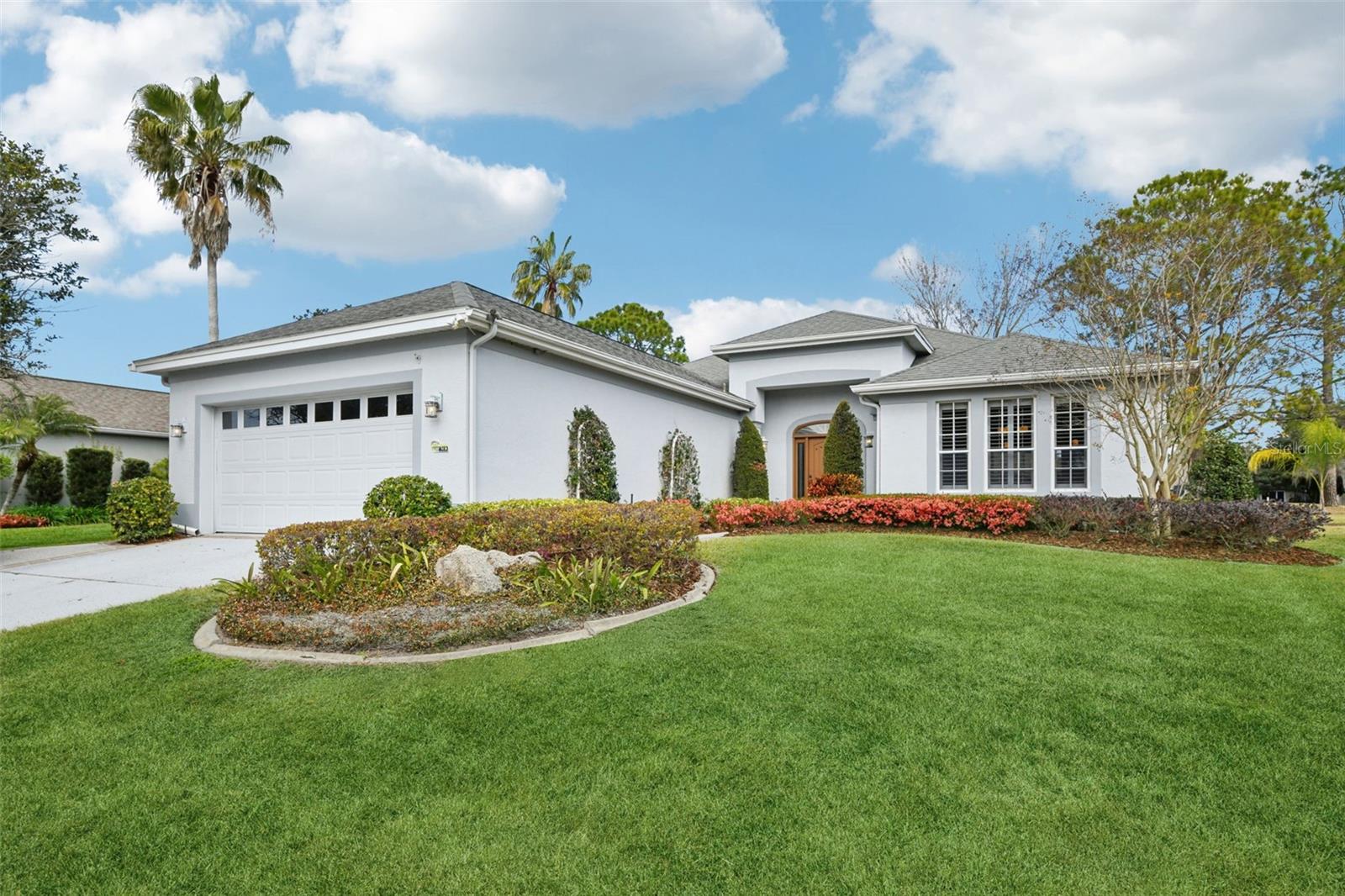 8013 PINE HOLLOW DR, MOUNT DORA, FL